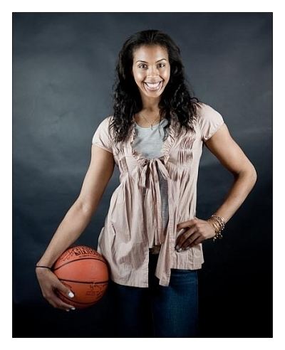 Tammy Sutton-Brown WNBA Player turned author Tammy SuttonBrown The Rogers Revue