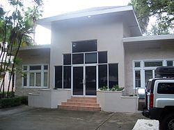 Tampania House httpsuploadwikimediaorgwikipediacommonsthu