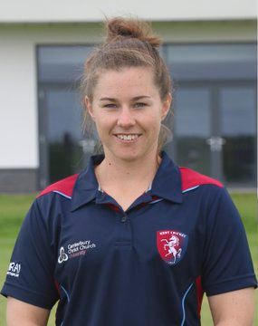 Tammy Beaumont Farrant joins Edwards Greenway and Beaumont in England Womens