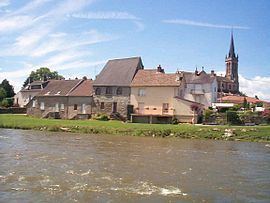 Étang-sur-Arroux httpsuploadwikimediaorgwikipediacommonsthu