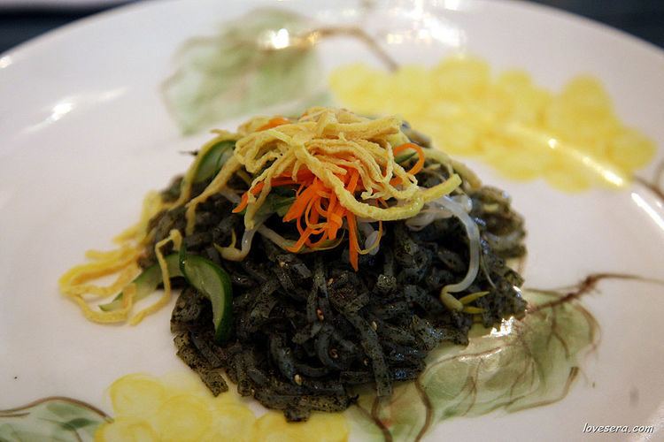 Tangpyeong-chae FileKorean shredded mung bean jelly with vegetablesTangpyeongchae