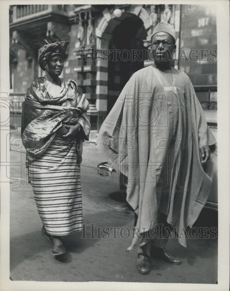 Tanimowo Ogunlesi SeeMeSeeNigeria on Twitter MrsTanimowo Ogunlesi Chief Obafemi
