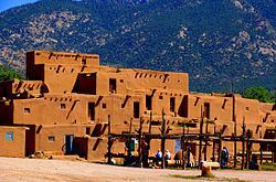 Taos Pueblo, New Mexico httpsuploadwikimediaorgwikipediacommonsthu