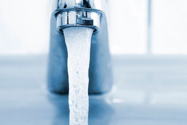 Tap water Bottled Water Vs Tap Water Rethink What You Drink Reader39s Digest