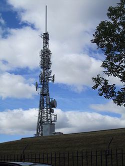 Tapton Hill transmitting station httpsuploadwikimediaorgwikipediacommonsthu