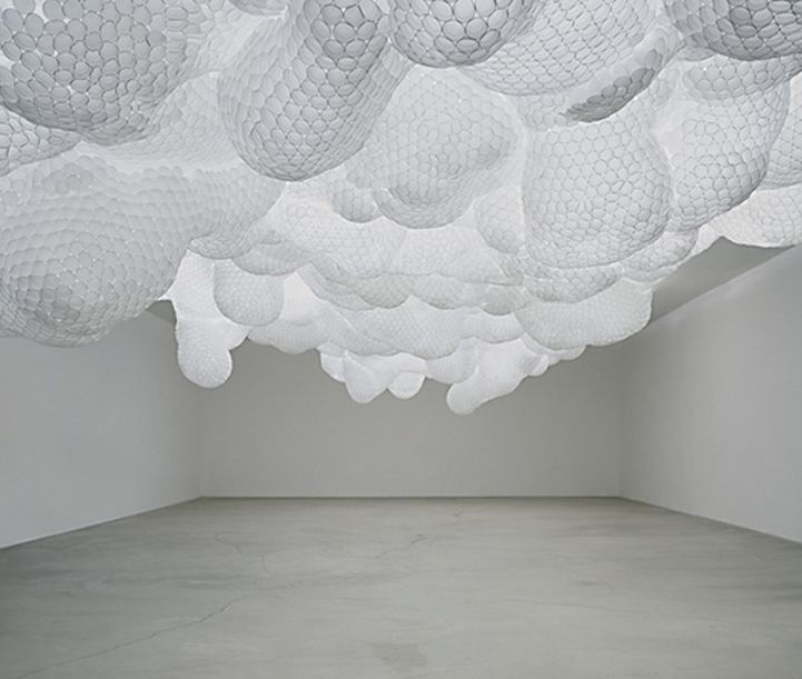 Tara Donovan Massive Undulating Styrofoam Cup Cloud My Modern Met