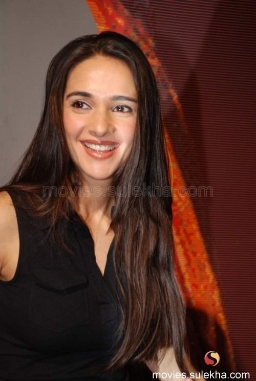 Tara Sharma Page 1 of Tara Sharma at Loreal India Decoding the Hair