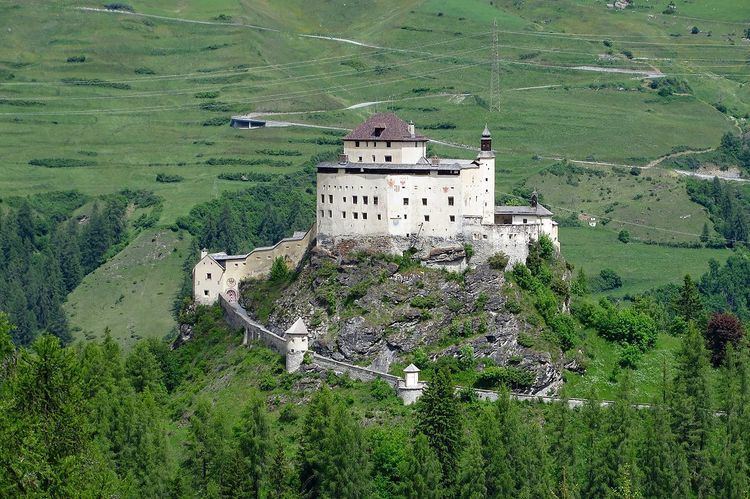 Tarasp Castle