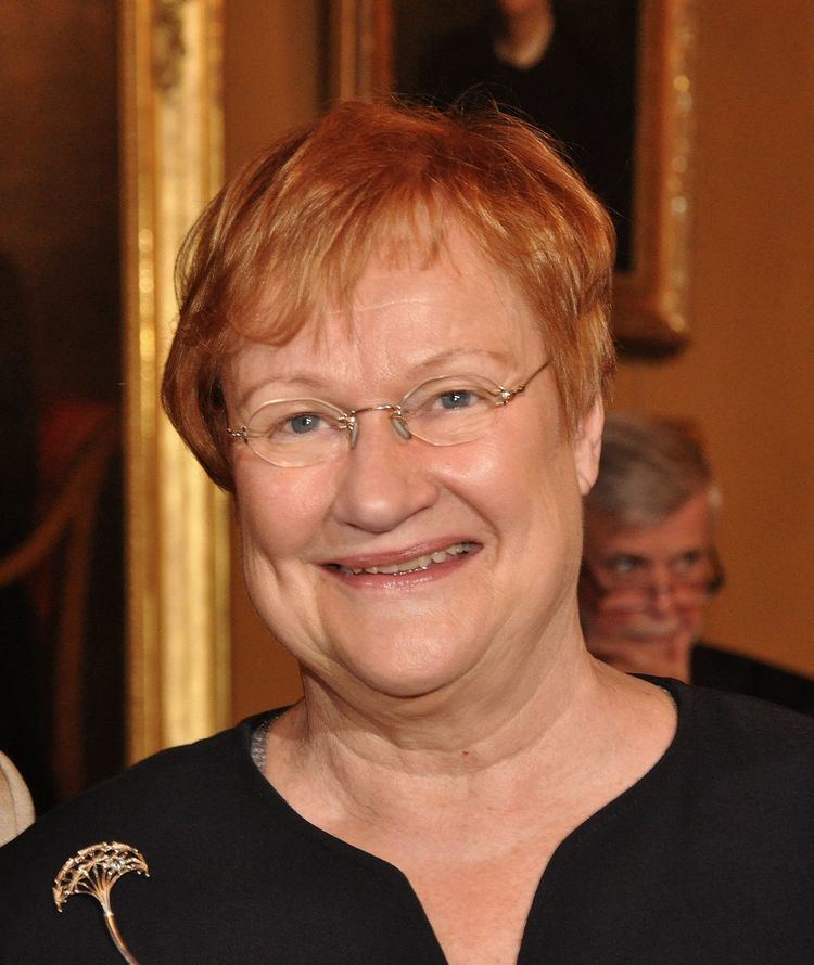 Tarja Halonen httpsuploadwikimediaorgwikipediacommonsthu