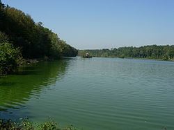 Tarrytown Reservoir httpsuploadwikimediaorgwikipediacommonsthu