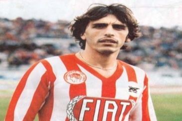 Tasos Mitropoulos Olympiacos FC The Legend of n10 page 2 Players