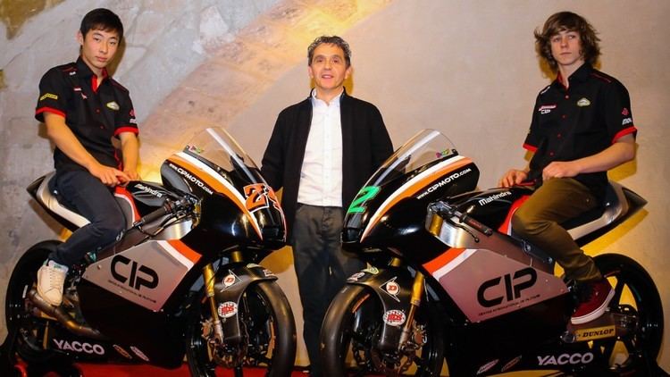 Tatsuki Suzuki motogpcom Tatsuki Suzuki Alain Bronec and Remy Gardner at the