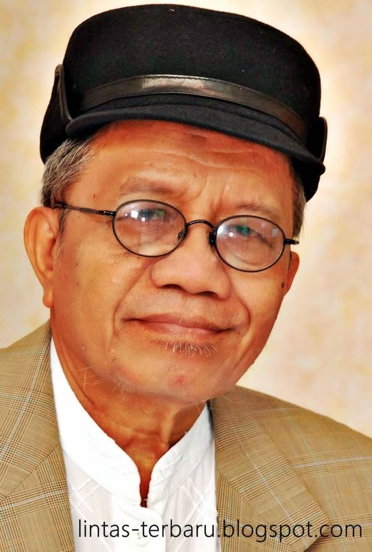 Taufiq Ismail Kumpulan Puisi Taufiq Ismail Lengkap Terbaik Kata Kata 2015