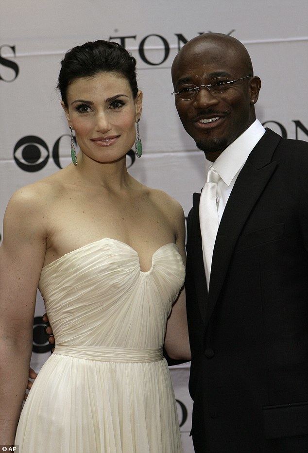 Taye Diggs Idina Menzel and Taye Diggs finally finalise their divorce Daily