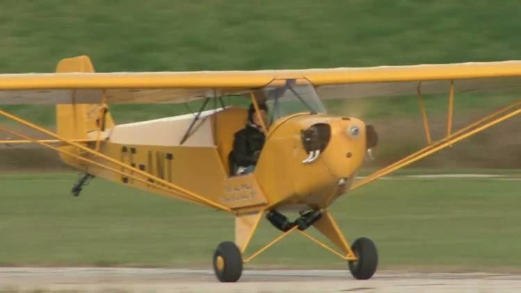 Taylor Cub Widgie Flies a 1935 Taylor E2 Cub YouTube