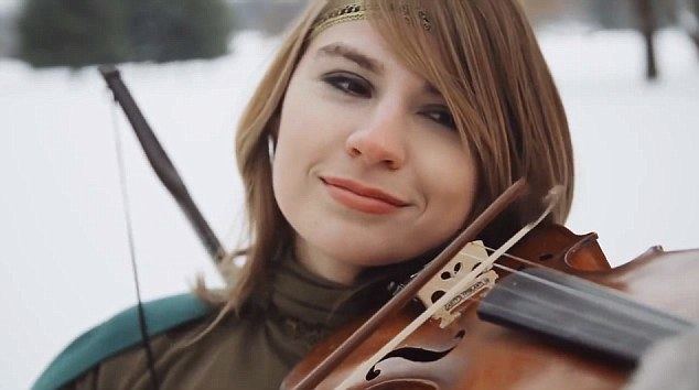 Taylor Davis (violinist) Violinist Taylor Davis bullied at school becomes music sensation