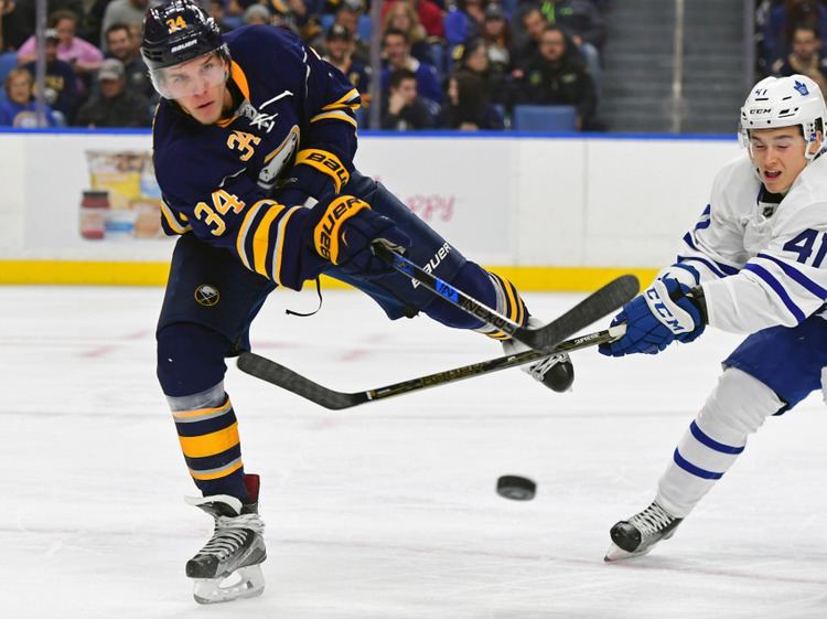 Taylor Fedun Sabres notes Taylor Fedun debuts against Lightning Buffalo Hockey