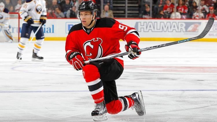 Taylor Hall (ice hockey, born 1964) Five Questions with Taylor Hall