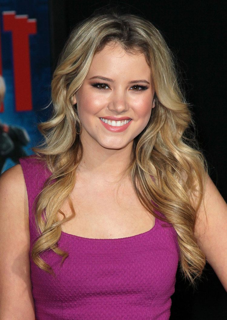 Taylor Spreitler TAYLOR SPREITLER at The WreckIt Ralph Premiere in