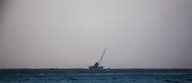 Team Vestas Wind Volvo Ocean Race Team Vestas Wind Abandoned on Reef After Grounding