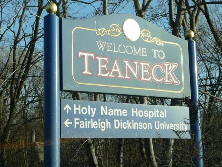 Teaneck, New Jersey httpssmediacacheak0pinimgcomoriginals19
