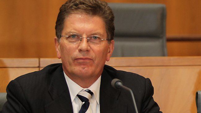 Ted Baillieu Victorian Premier Ted Baillieu comes up with NDIS cash