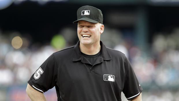 Ted Barrett Ted Barrett becomes first umpire to call balls and strikes