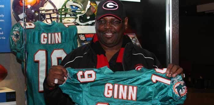 Ted Ginn, Sr. tours the Hall of Fame