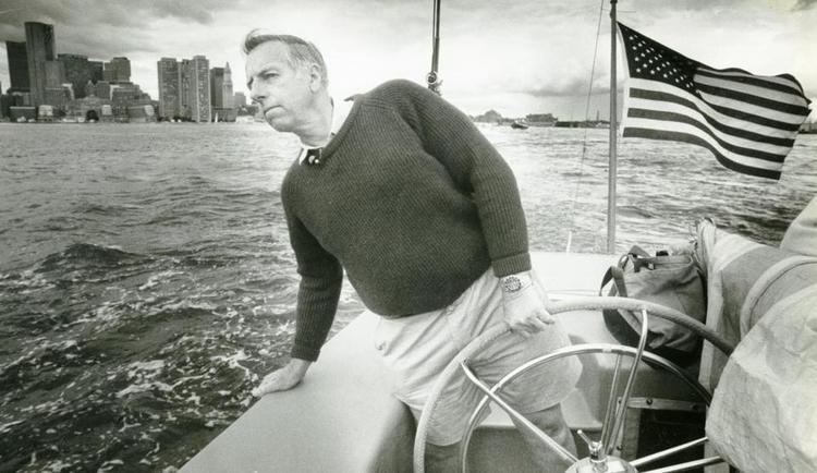 Ted Hood Ted Hood 86 sailmaker and yacht designer skippered