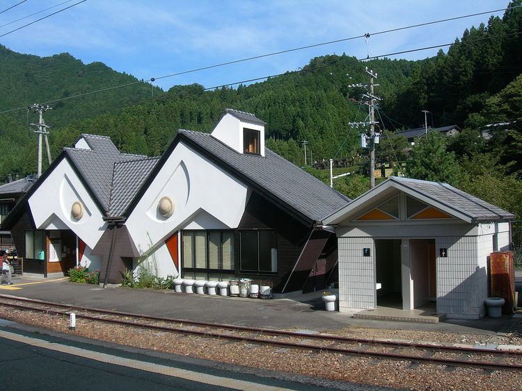 Tōei Station