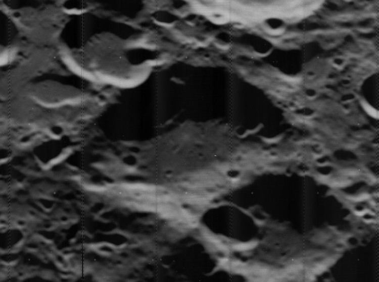 Teisserenc (lunar crater)