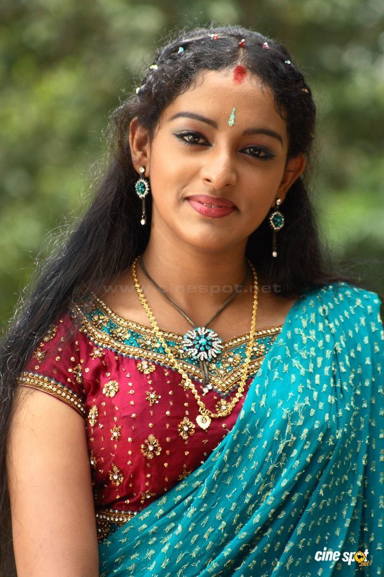 Tejashree TejashreeActressPhotos6JPG