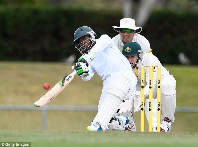 Temba Bavuma Temba Bavuma becomes South Africa39s first black African