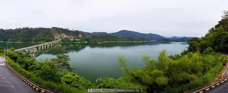 Temenggor Lake wwwmolondegalleriesMalaysiaWestCoastBelumTe