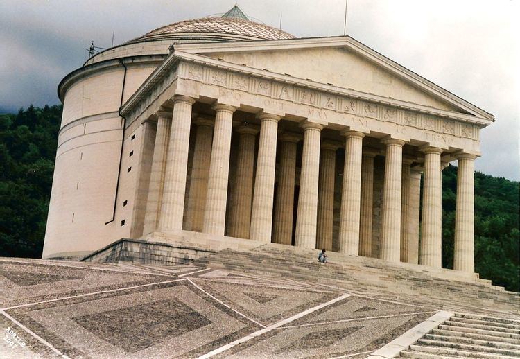 Tempio Canoviano