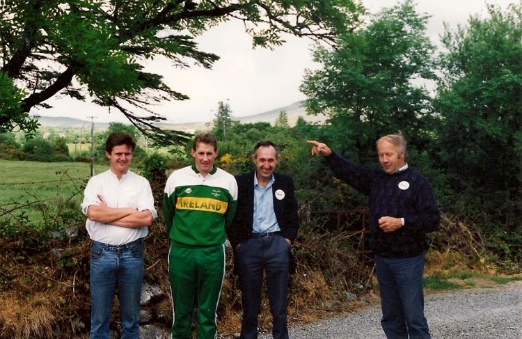 Templenoe GAA Photo39s Category Templenoe GAA Grounds Opening 1991 Image