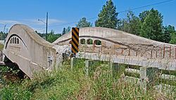 Ten Curves Road–Manistique River Bridge httpsuploadwikimediaorgwikipediacommonsthu