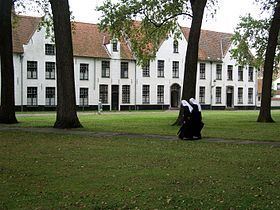 Ten Wijngaerde (Bruges Béguinage) httpsuploadwikimediaorgwikipediacommonsthu
