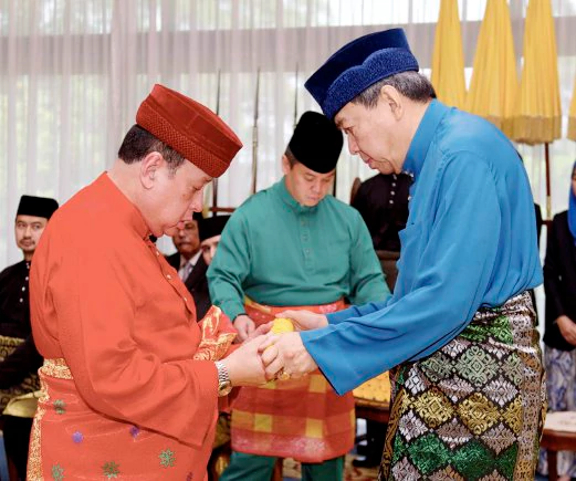 Tengku Sulaiman Shah Tengku Sulaiman dilantik sebagai Tengku Laksamana Selangor