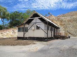 Tent House, Mount Isa httpsuploadwikimediaorgwikipediacommonsthu