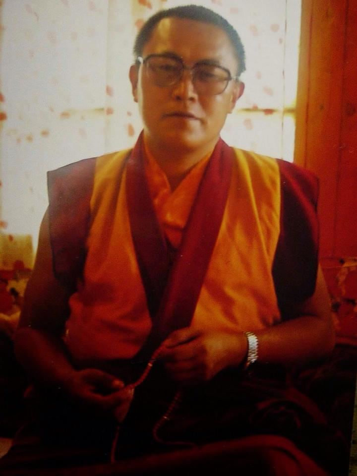 Tenzin Delek Rinpoche tibetnetwpcontentuploads201507117009081015