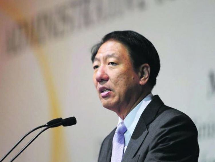 Teo Chee Hean Lowerwage civil servants to get salary increase in April