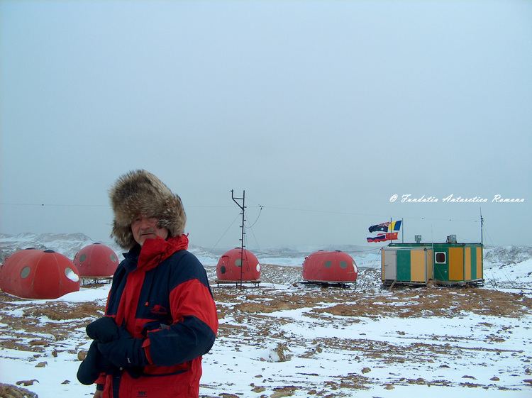 Teodor Negoiță Teodor Negoita exploratorul polar Semimaraton Gerar