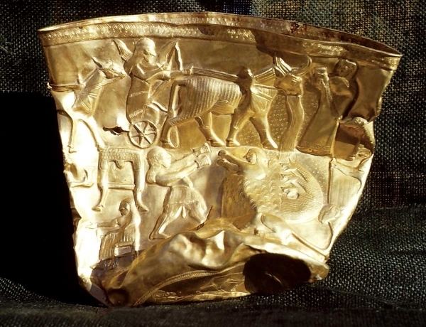 Teppe Hasanlu Gold Bowl of Teppe Hasanlu in northwest Iran Quantum Gaze