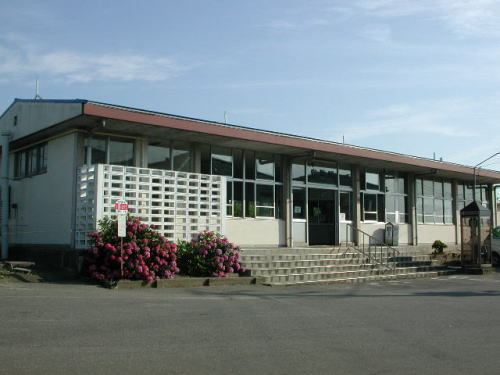 Teradomari Station