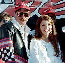 Teresa Earnhardt httpsuploadwikimediaorgwikipediacommonsthu