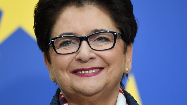 Teresa Piotrowska Teresa Piotrowska pierwsz kobiet na czele MSW Kraj