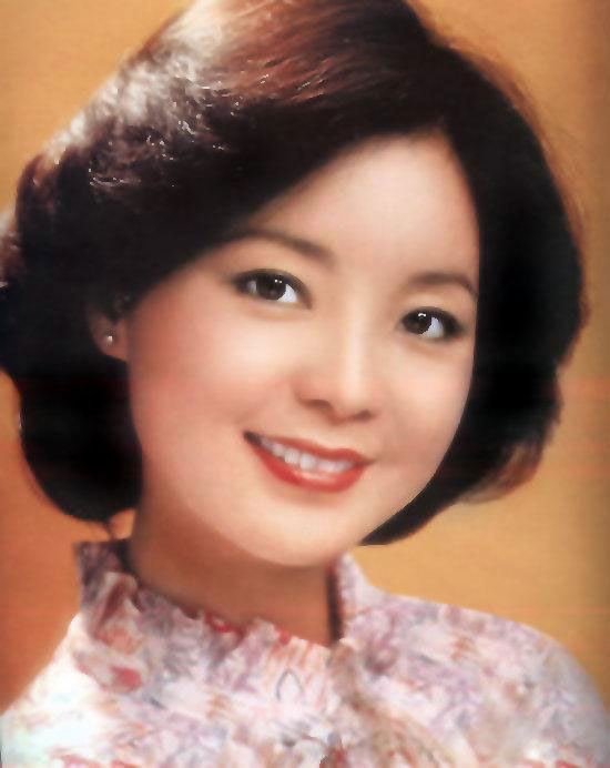 Teresa Teng Chinese Song Tear Drops by Teresa Teng