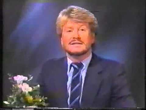 Terje Sølsnes NRK channel host Terje Slsnes introducing Melodi Grand Prix 1987 1