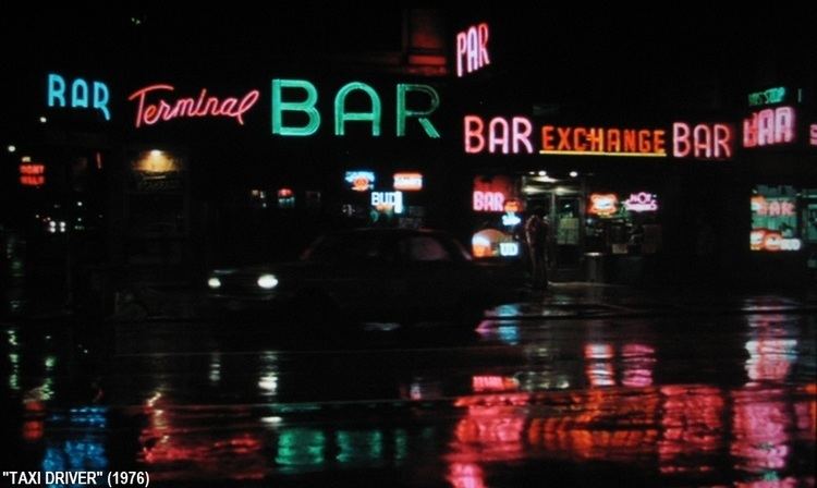 New York Neon Terminal Bar